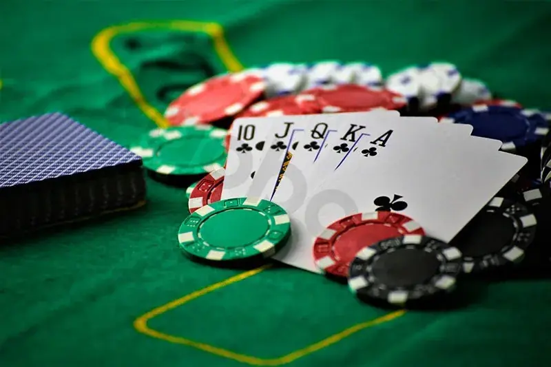 Slotbox poker game
